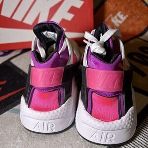 NEW Nike Air Huarache Size 6.5W Athletic Shoes White/Hyper Pink DH4439-109